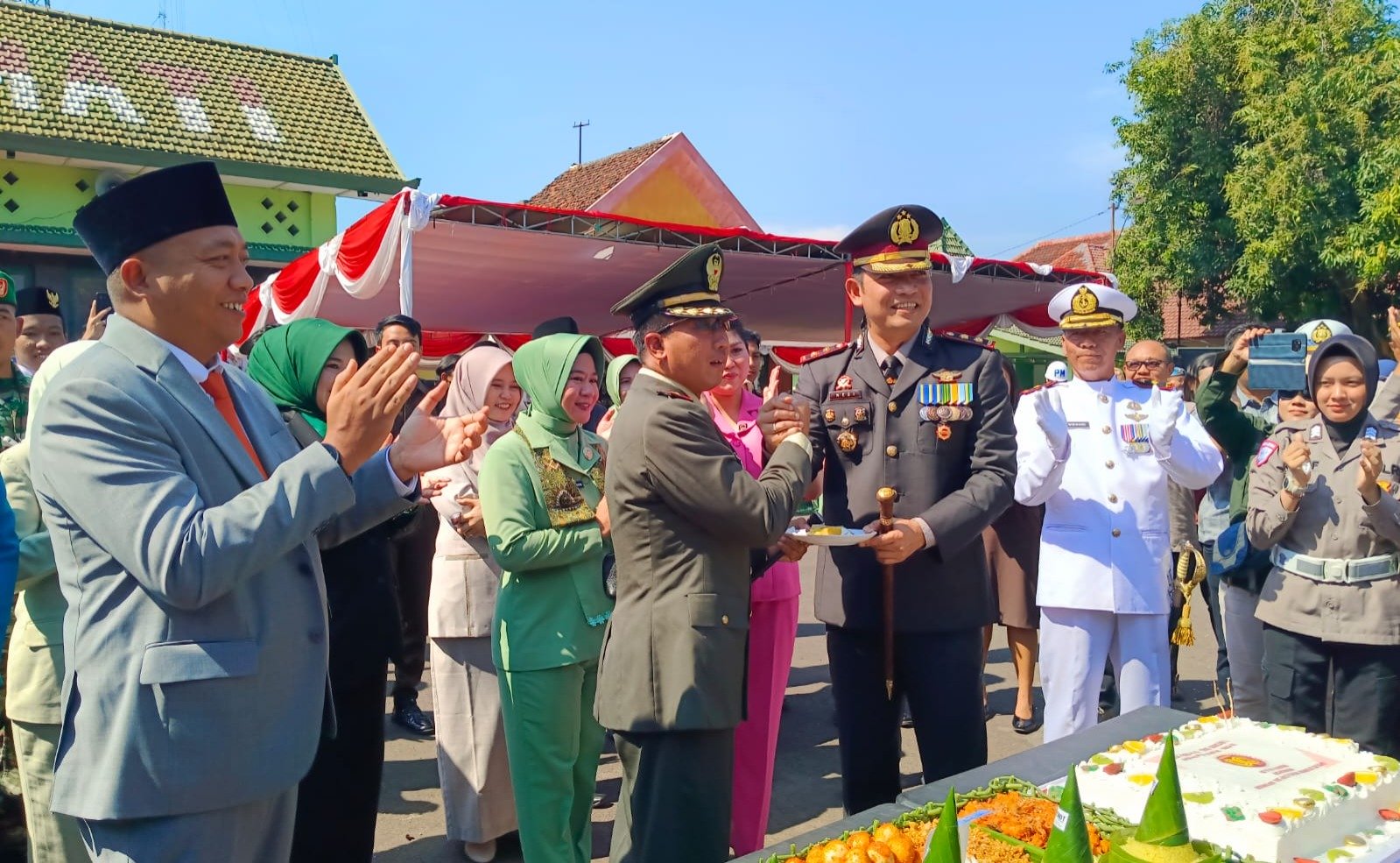 Dandim Situbondo Ingatkan Prajurit TNI Waspada Provokasi dan Bijak Bermedia Sosial