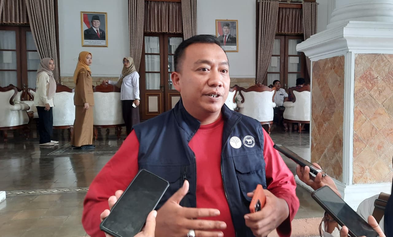 Dipimpin Mas Rio-Mbak Ulfi Enam Bulan, Angka Kemiskinan Situbondo Langsung Turun 0,40 Persen