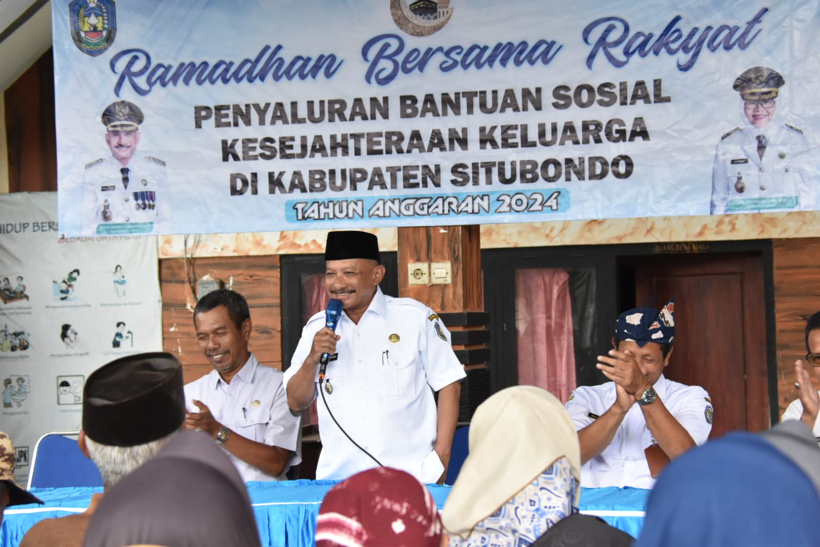 Puluhan Ribu Masyarakat Situbondo Dapat Bansos 'Ramadhan Bersama Rakyat'