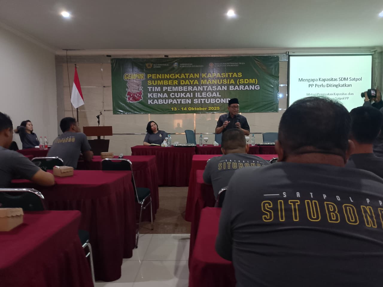 Satpol PP Situbondo Latih Petugas Perangi Rokok Ilegal, Gunakan Aplikasi 'Siroleg' untuk Deteksi Titik Peredaran