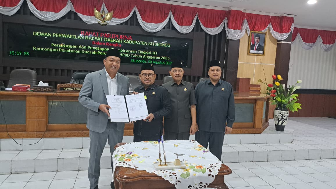 Seluruh Fraksi DPRD Situbondo Sepakati Perubahan APBD 2025 Menjadi Perda Definitif