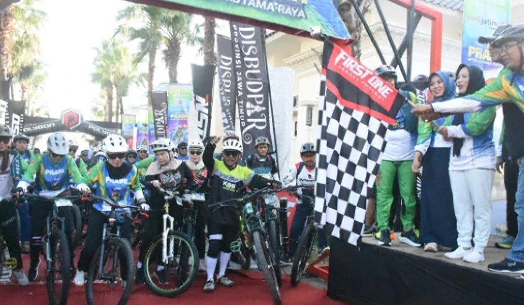 Wabup Situbondo Lepas Gowes Prabu 7 Mountain Bike 2026, Dorong Sport Tourism dan Ekonomi Lokal